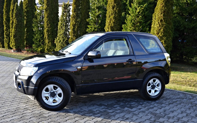 Suzuki Grand Vitara cena 27900 przebieg: 211000, rok produkcji 2008 z Lipsko małe 497